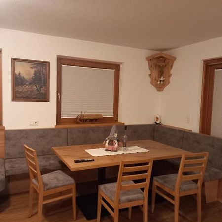 Grosszuegiges Apartment Georg Mayrhofen Barrierefrei Hollenzen Exterior foto